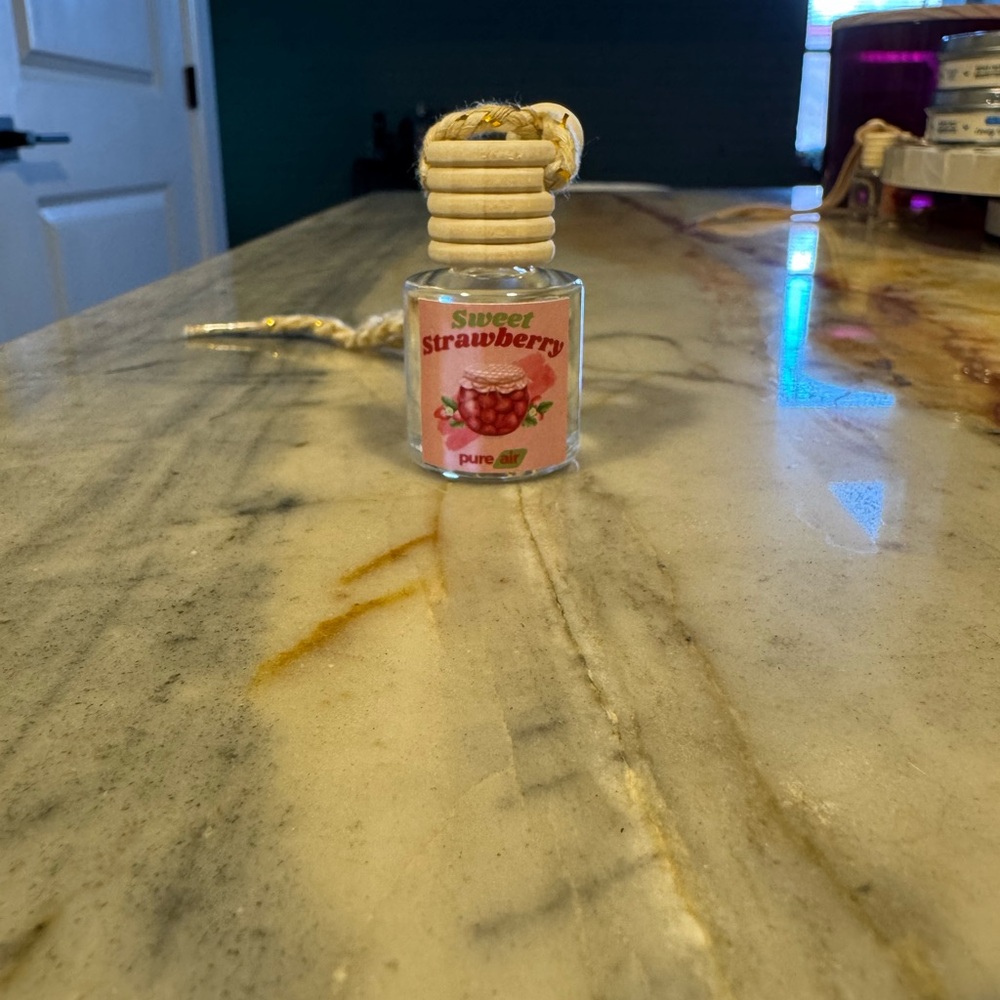Sweet Strawberry Hanging Car & Home Air Freshener - Pink